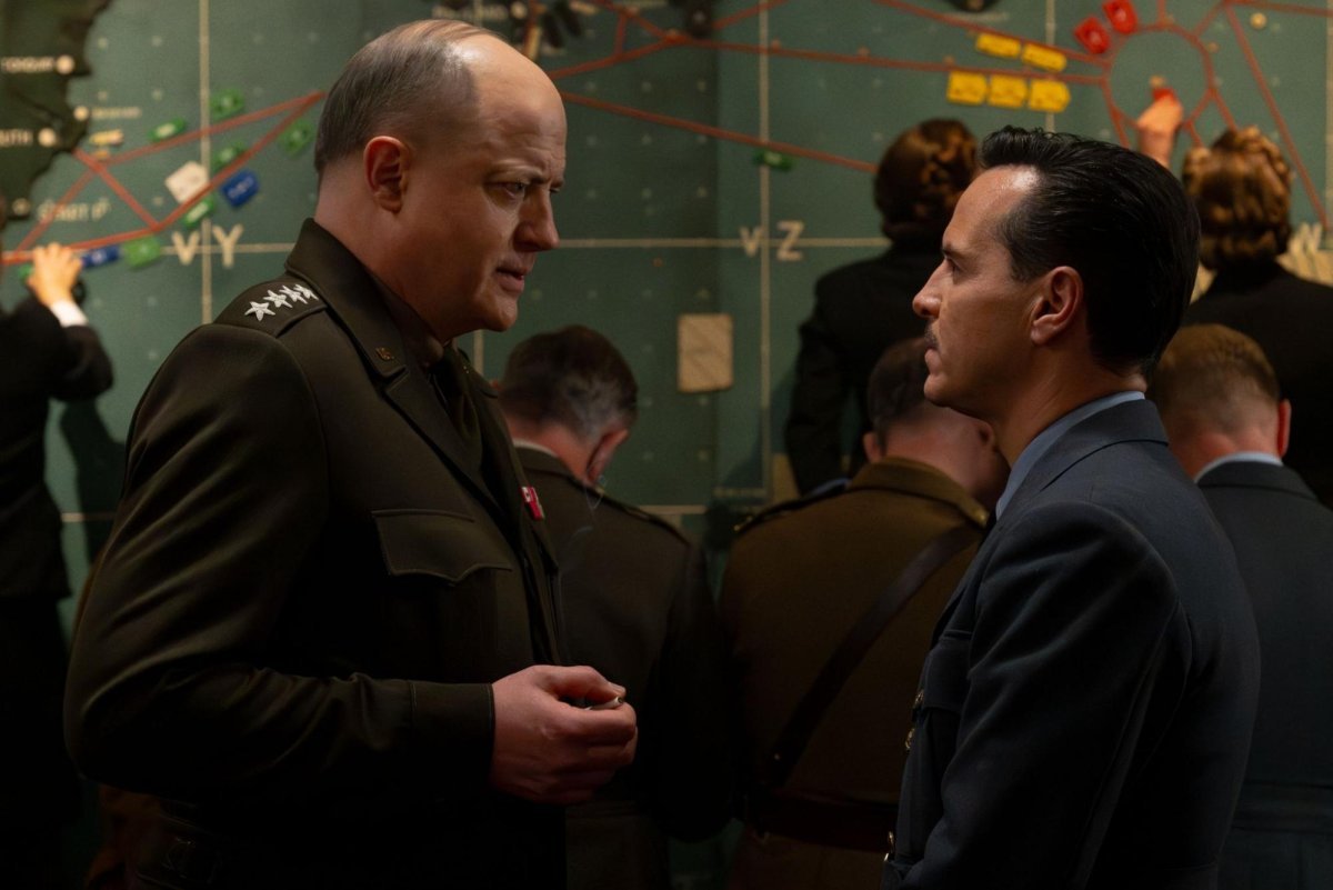 'Pressure' star Brendan Fraser: D-Day was intensely personal for Ike
