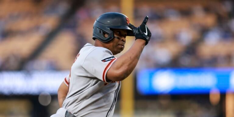 Rafael Devers, Willy Adames lead Giants past Dodgers