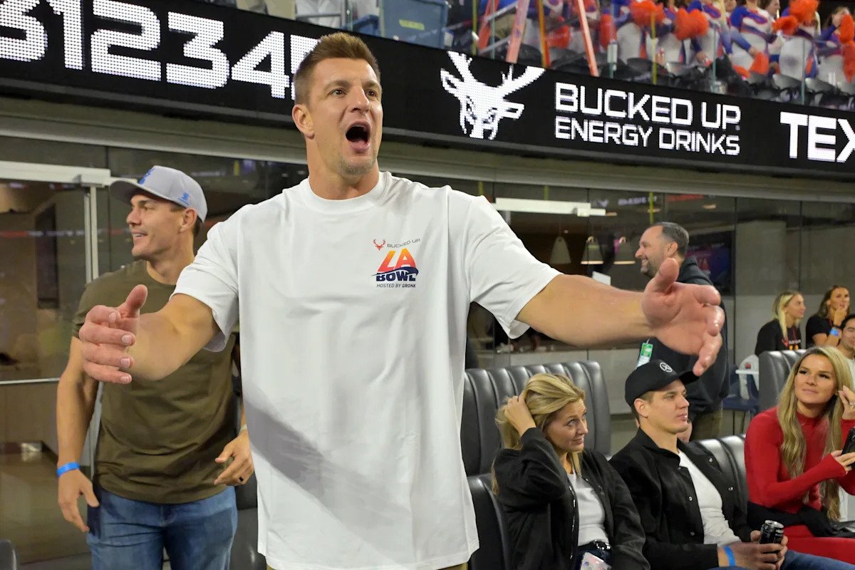 Rob Gronkowski's reason for why Buffalo fans constantly hate on him