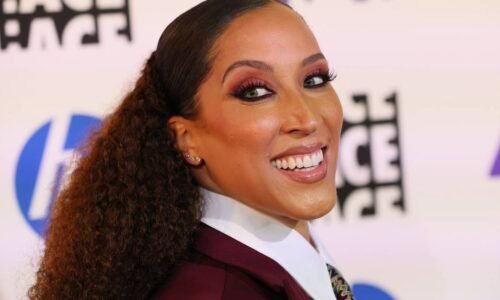 Robin Thede Says She’s Been Proposed to 5 Times and Said No Each and Every Time | News