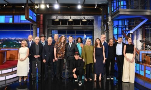 Stephen Colbert Brings Out Robert De Niro, Martha Stewart