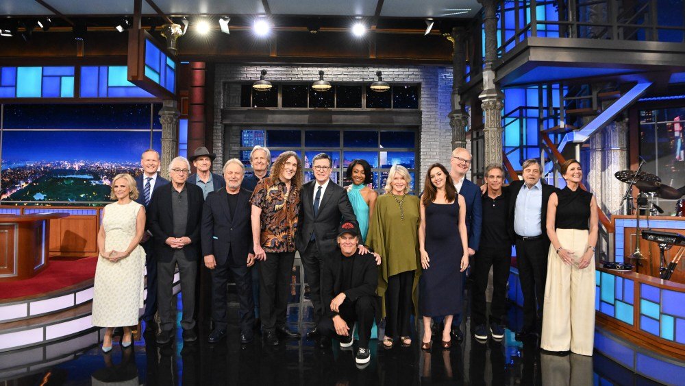 Stephen Colbert Brings Out Robert De Niro, Martha Stewart
