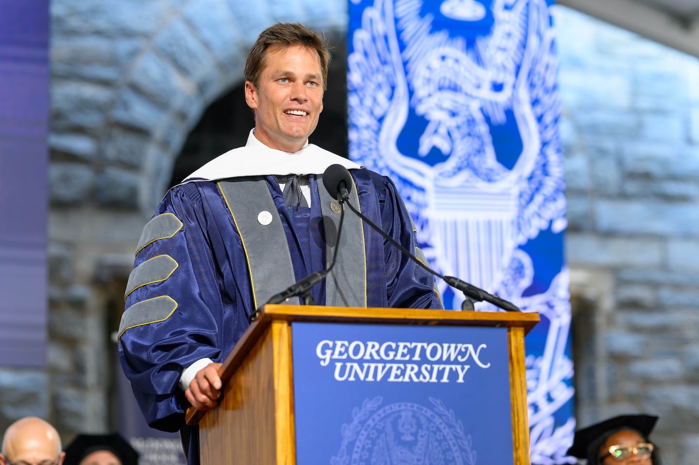 Tom Brady speaks to Georgetown grads, ribs Belichick