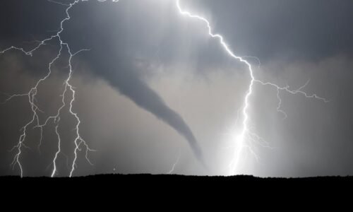 Tornado warnings issued for several Kansas counties