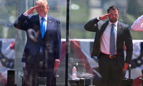 Travel industry condemns Mullin's idea to withhold customs at sanctuary city airports