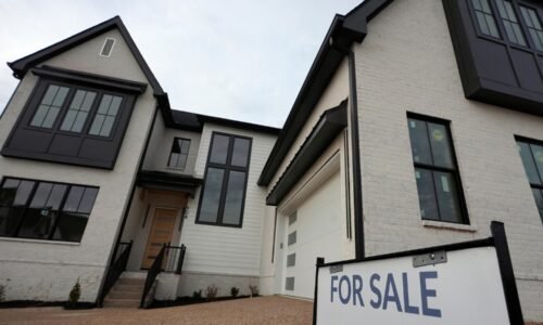US long-term mortgage rate bounce back to levels seen 4 weeks ago