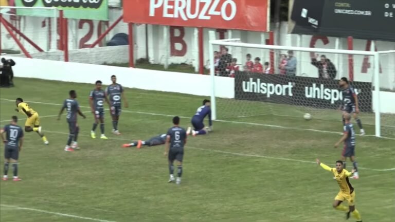 Veja os gols da goleada do FC Cascavel por 4x0 sobre o Guarany fora de casa pela Série D