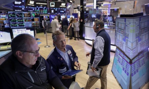 Wall St set to open higher as chips rebound, yields retreat