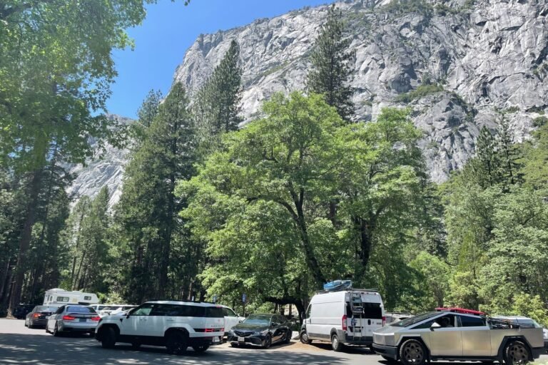 What Yosemite weekend traffic is like in no-reservations era