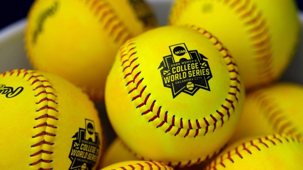 Women's College World Series schedule 2026: Scores, bracket, TV times