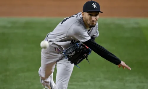 Yankees promote 100-mph pitching prospect from Red Sox to replace Elmer Rodriguez image
