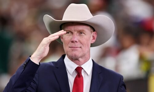 Alexi Lalas urges Socceroos to use his scathing criticism as dressing room motivation for the World Cup