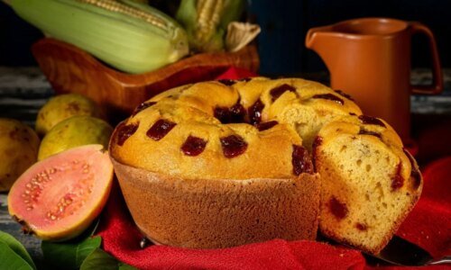 Bolo de milho-verde: 3 receitas fáceis e deliciosas para o lanche da tarde