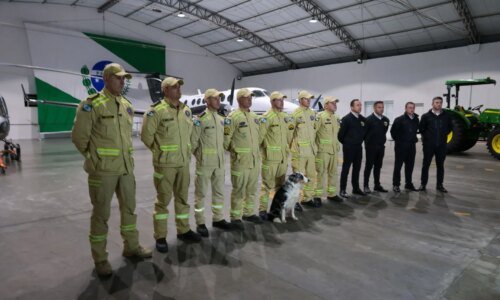 Bombeiros do PR vão à Venezuela para ajudar nas buscas de vítimas de terremoto
