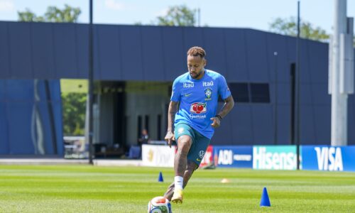 Camisa 10, Neymar igualará Pelé e Rivaldo caso entre em campo contra Escócia; entenda