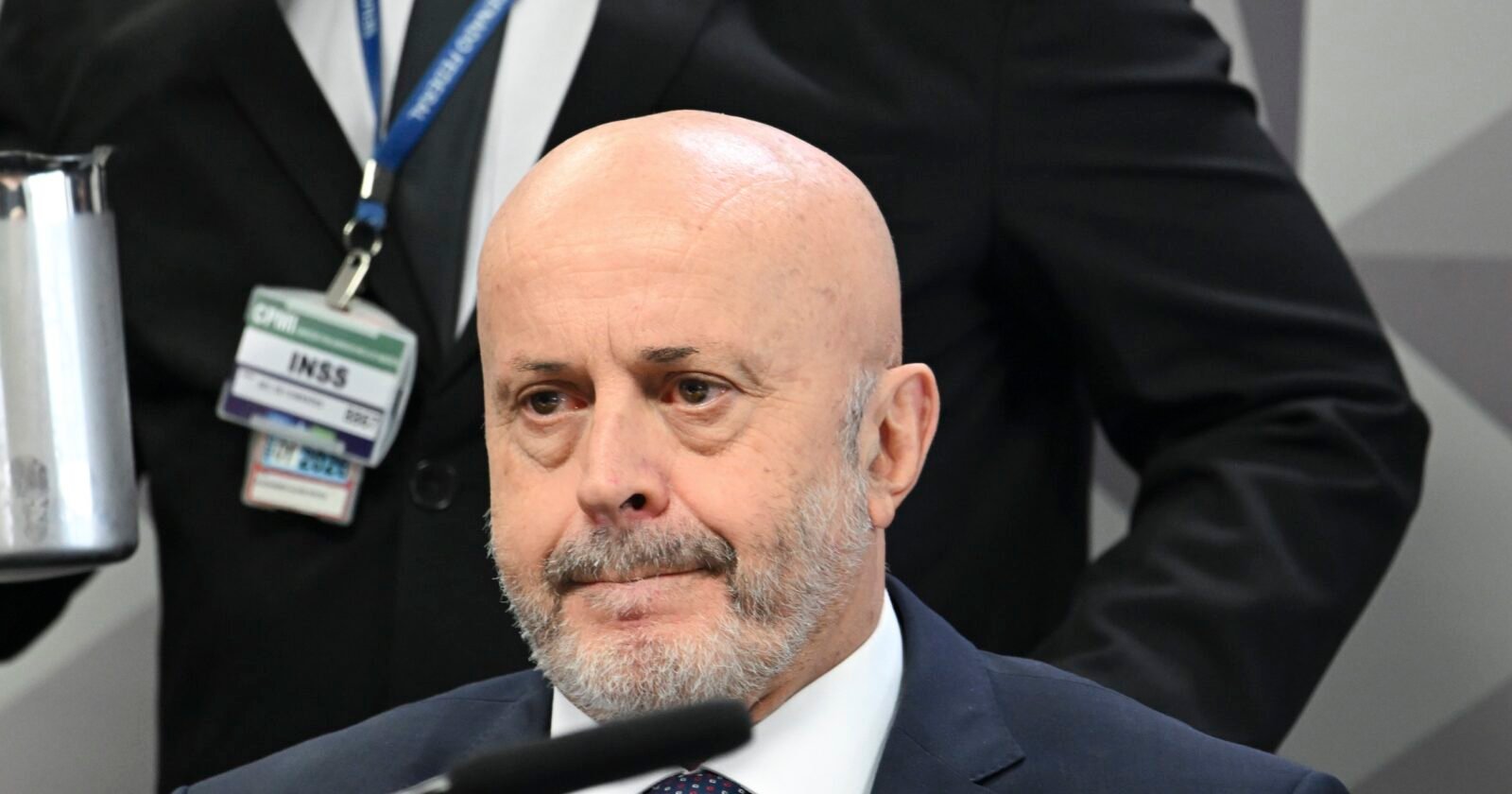 'Careca do INSS': Mendonça dá 48 horas para Papuda explicar denúncia de depoimento sem defesa e perguntas sobre delação