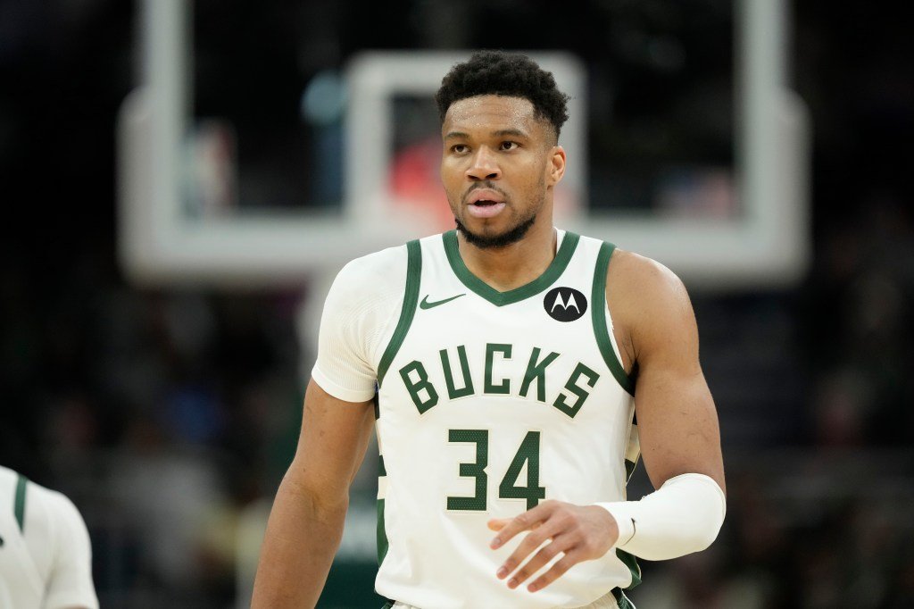 Celtics reportedly make trade offer for NBA superstar Giannis Antetokounmpo