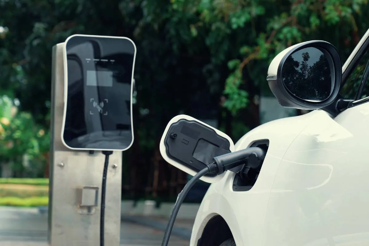 Cota zero para elétricos importados é renovada por seis meses