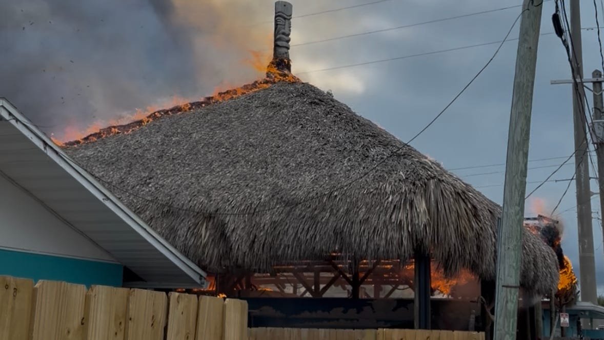 Fire crews battle large blaze engulfing Cocoa Beach restaurant