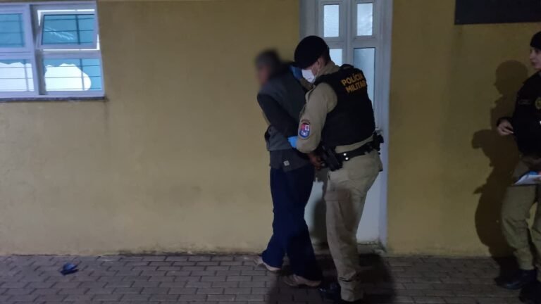 Homem é preso após furtar R$ 3.767,00 em loja na Avenida Interlagos