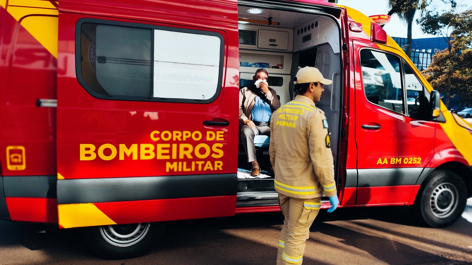 Idoso de 78 anos bate o rosto no chão e é socorrido pelo Siate