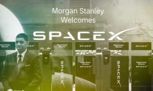 Is Elon Musk’s SpaceX Really Worth $1.75 Trillion?