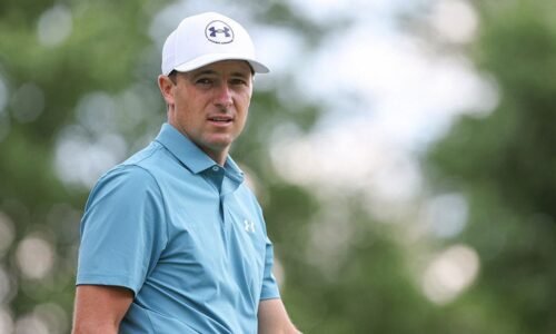 Jordan Spieth nearly hits someone in the head with his golf shot during US Open practice round at Shinnecock