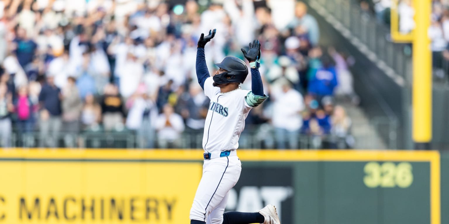 Julio Rodríguez has huge month of May for Mariners