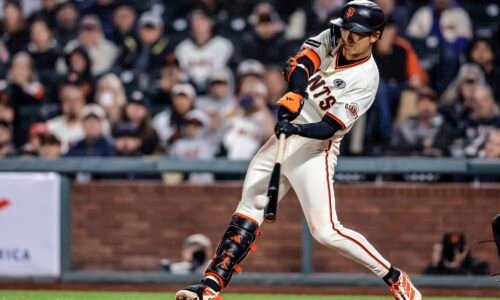 Jung Hoo Lee’s 18-game hit streak has helped ignite SF Giants’ offense