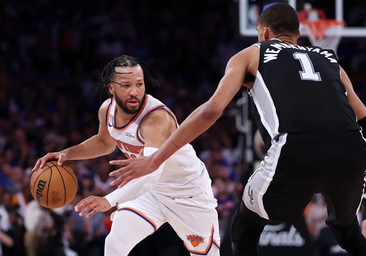 Knicks vs. Spurs score, live updates, where to watch: NBA Finals head back to San Antonio for Game 5 after Knicks' historic 29-point comeback