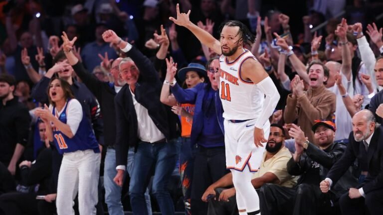 Live updates: Knicks vs Spurs at NBA Finals game in NY, Trump arrives at MSG