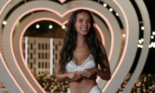 'Love Island UK' Season 13 Couples Photos After Day 1