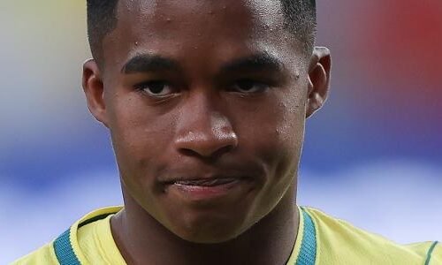 Mattos explica por que Ancelotti ainda segura atacante