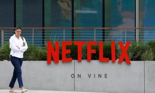 Netflix's stock slide is getting worse