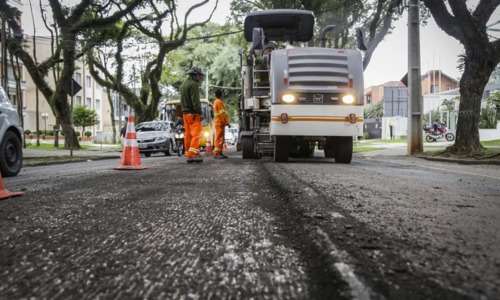 Obras alteram trânsito em quatro bairros de Curitiba a partir desta segunda