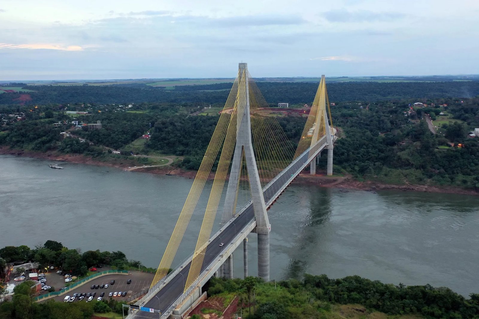 Ponte da Integração segue com uso restrito entre Brasil e Paraguai