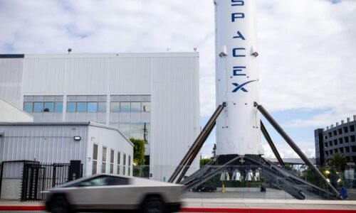 SpaceX Said to Target $75 Billion in IPO at $135 Per Share