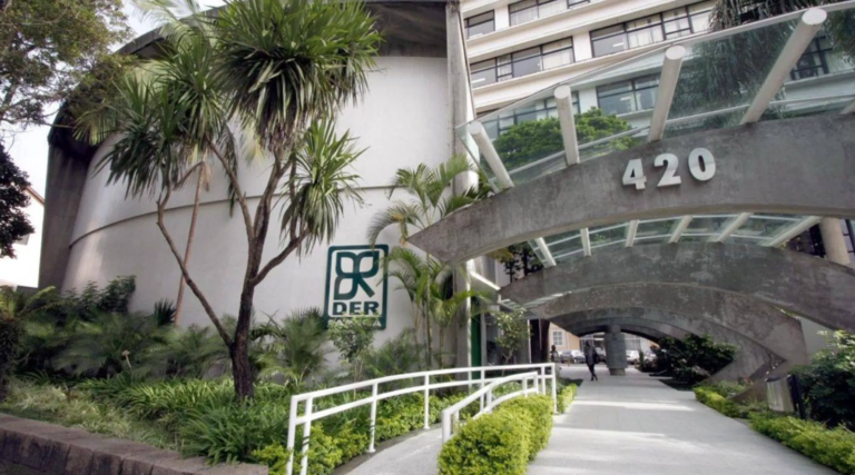 TCE investiga possíveis irregularidades em compra de 40 veículos pelo DER/PR