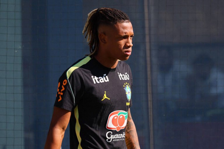 Teste de som em estádio indica cinco alterações na seleção - 19/06/2026 - Esporte