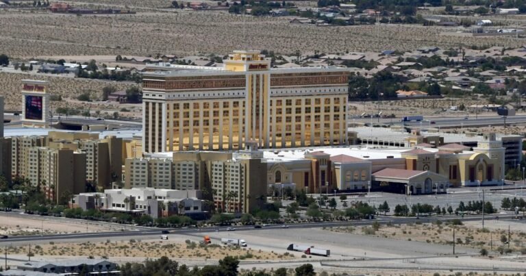 Three horses stabbed at Las Vegas barrel race competition. Teen girl is arrested