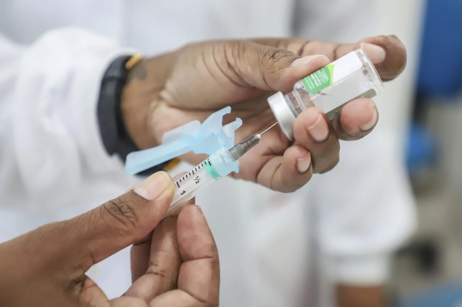 Vacina da gripe liberada em Curitiba. Veja como garantir imunização