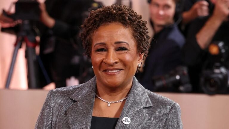 Wanda Sykes Turned Down Kevin Hart Roast, Slams 'Racist, Gay Jokes'
