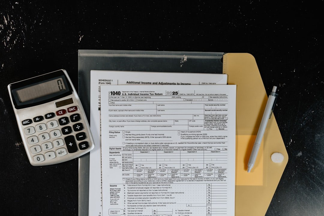 Tabela INSS 2026: faixas, alíquotas e como calcular o desconto