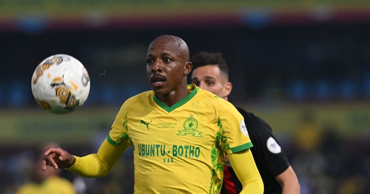 ‘Give Khuliso Mudau Player of the Season award’