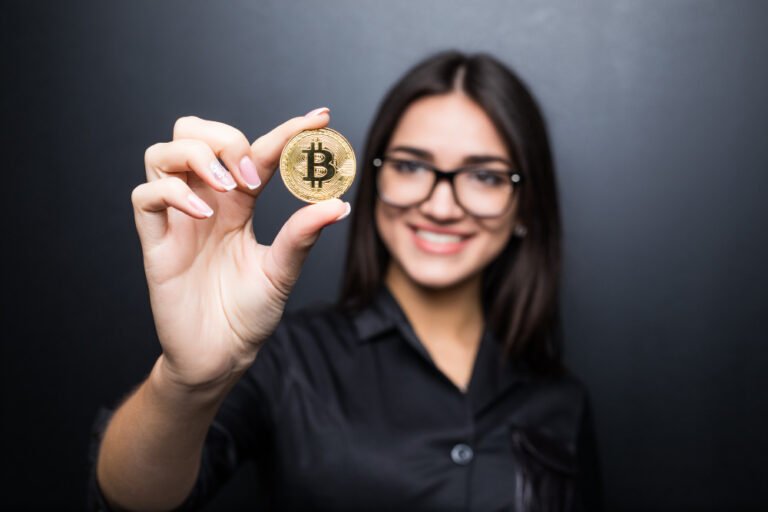 https://www.magnific.com/