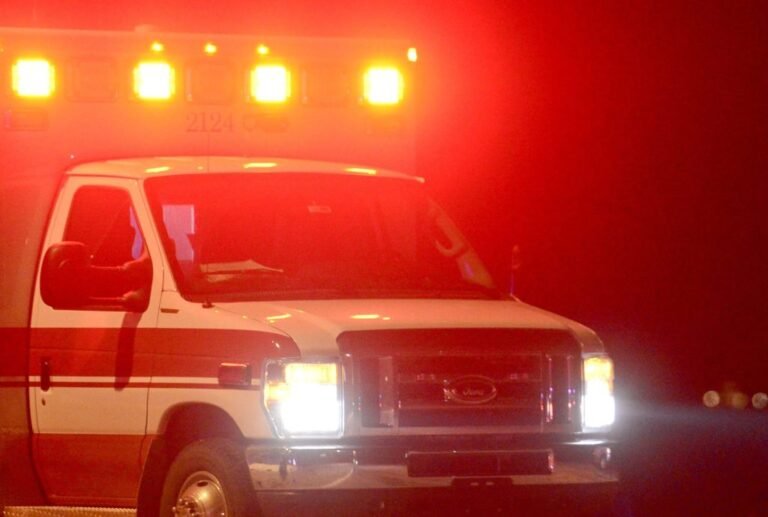 2 taken to hospital after Colo. 66 crash near Longmont