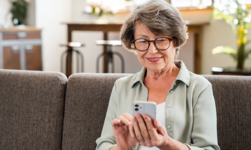 5 golpes digitais comuns contra idosos e como evitá-los 