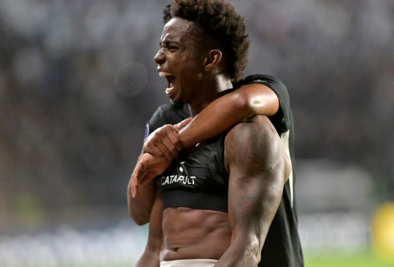 Análise: classificação dá sinais do potencial do Vasco, que precisa melhorar o ataque