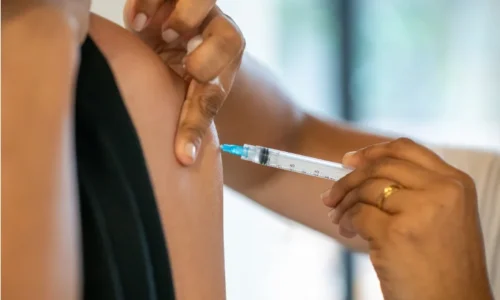 Campanha de Multivacinação começa nos 645 municípios de SP e amplia vacinação contra o sarampo; veja os imunizantes disponíveis