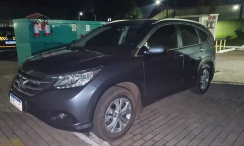 Carro furtado em Campinas em 2023 é apreendido na BR-277, em Cascavel